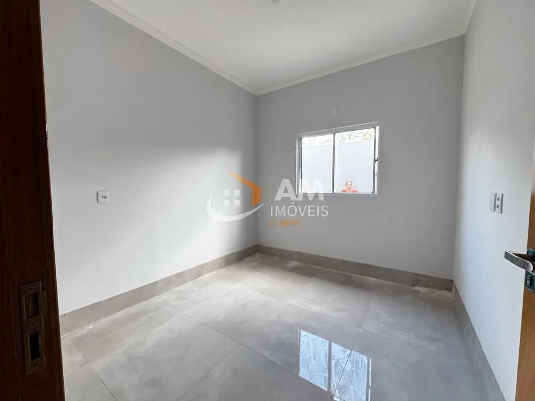 Casa à venda no bairro Parque dos Buritis